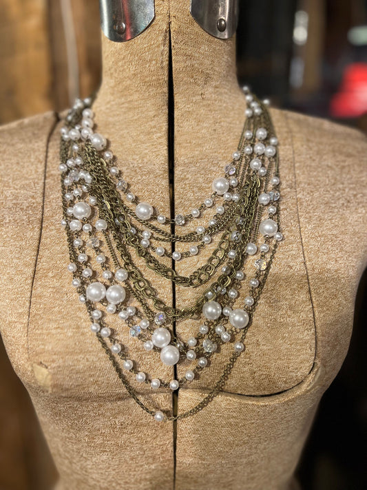 Pearl and chain statement necklace